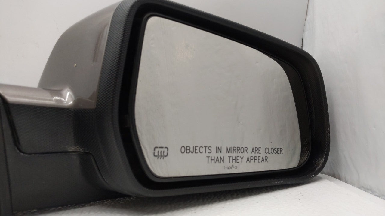 2010-2011 Chevrolet Equinox Driver Side View Mirror - Left Door Mirror OEM Used - Oemusedautoparts1.com