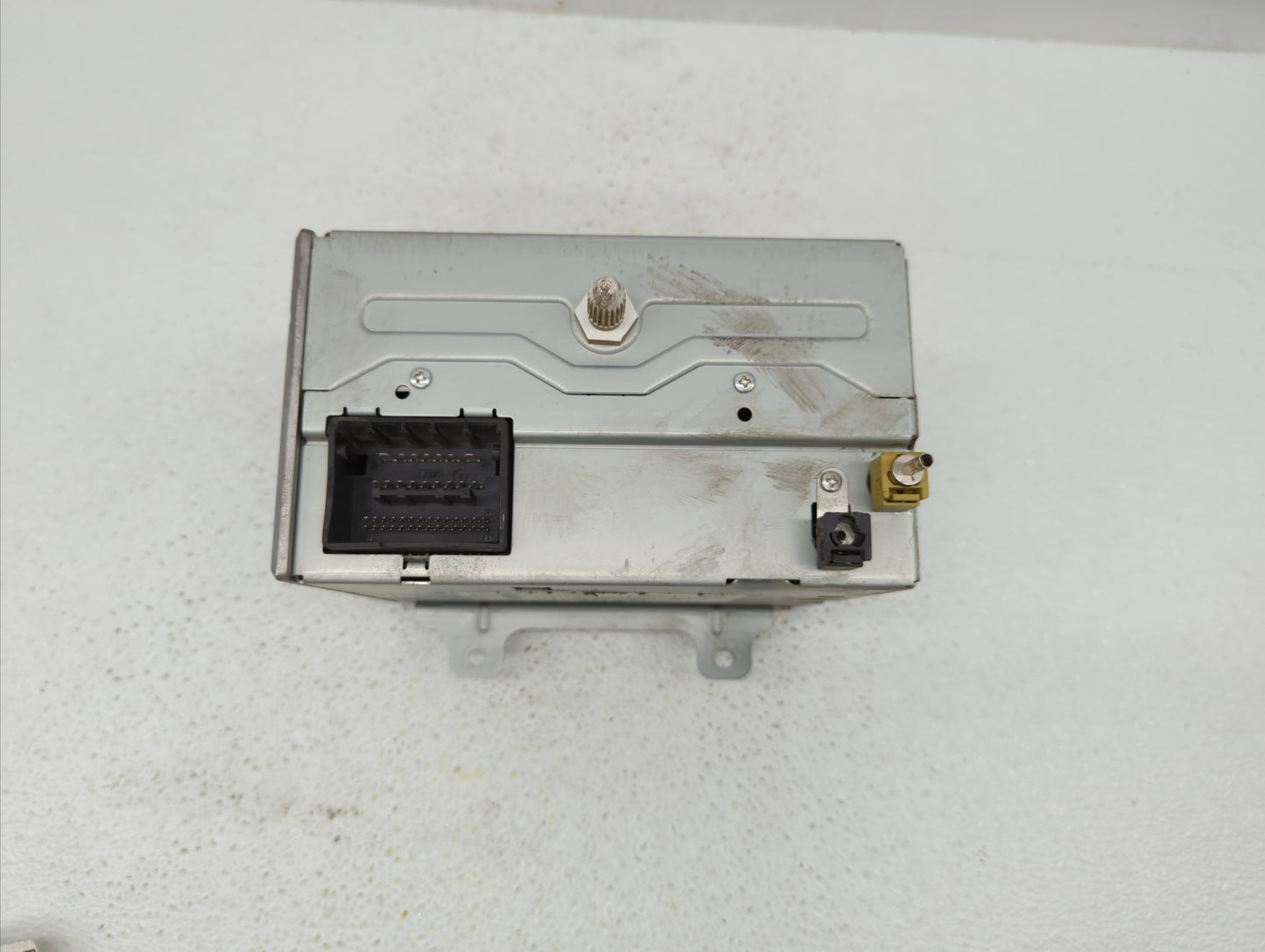 2010-2010 Chevrolet Equinox Am Fm Cd Player Radio Receiver - Oemusedautoparts1.com