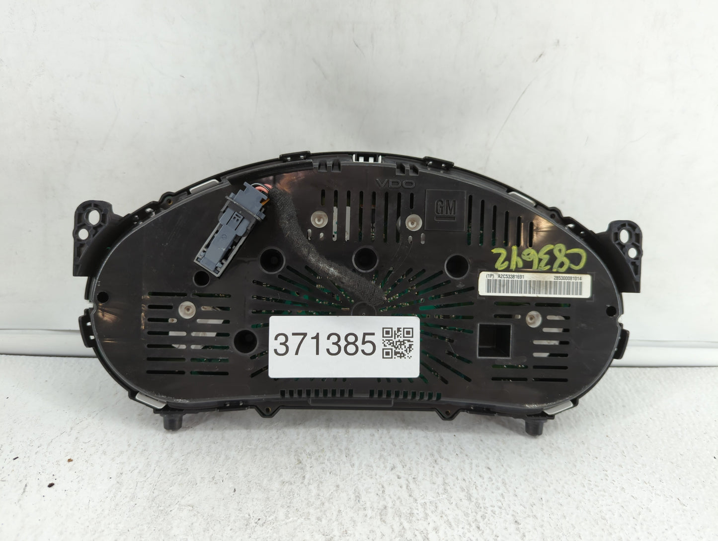 2010 Chevrolet Equinox Instrument Cluster Speedometer Gauges P/N:812703197 20903929 Fits OEM Used Auto Parts - Oemusedautopa