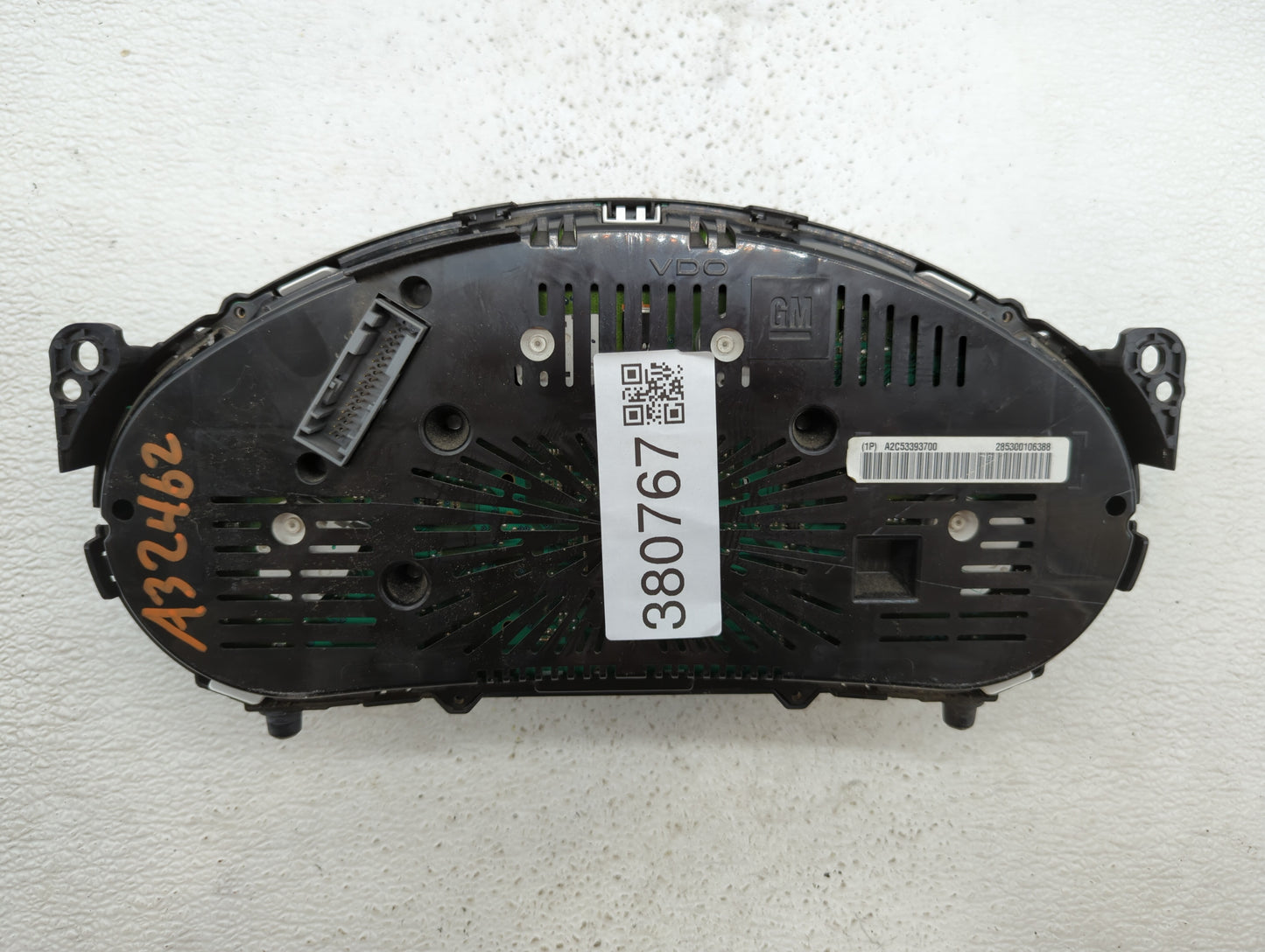 2010 Chevrolet Equinox Instrument Cluster Speedometer Gauges P/N:20919738 20903929, 20838838 Fits OEM Used Auto Parts - Oemu