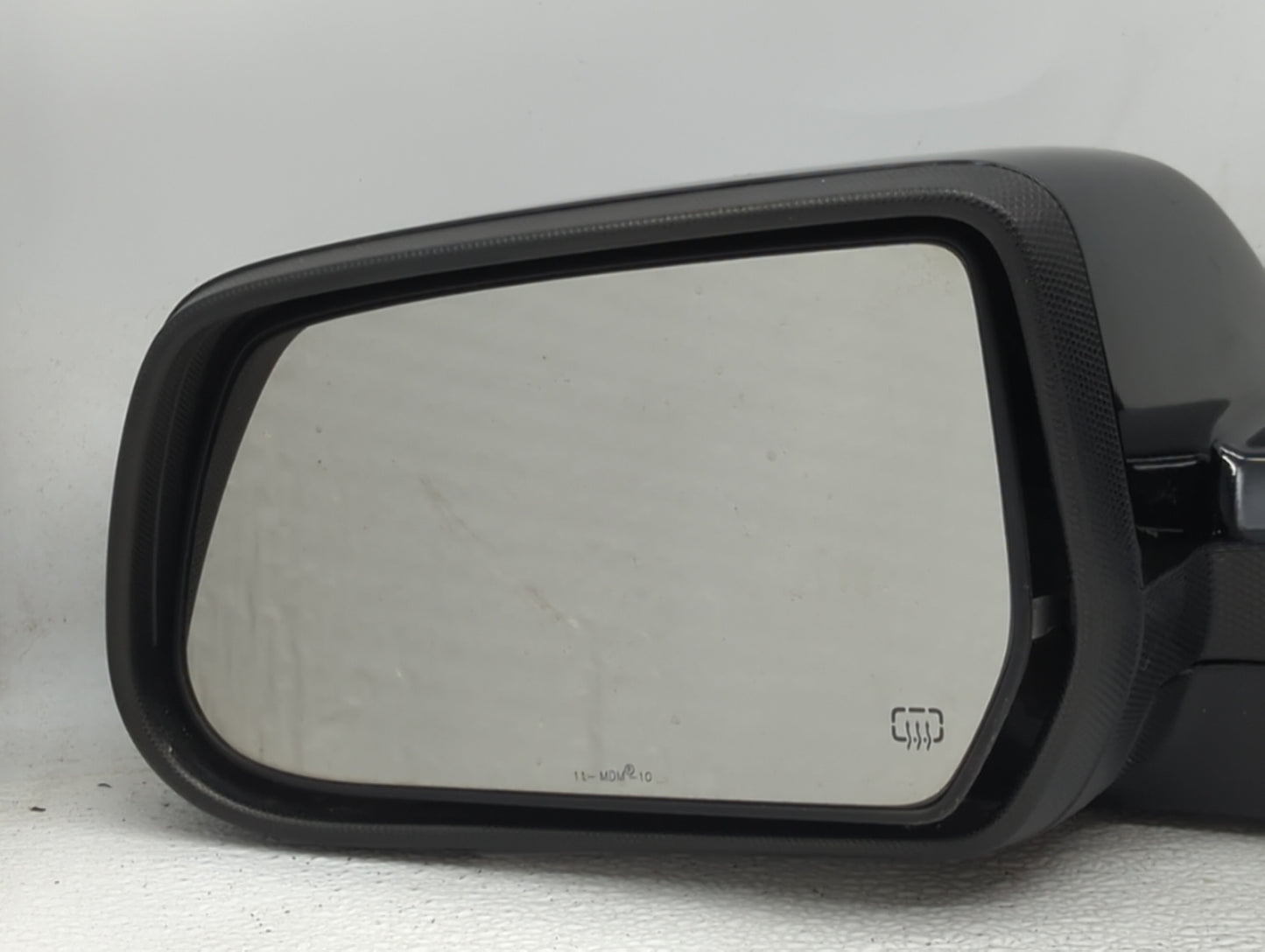 2010-2011 Chevrolet Equinox Driver Side View Mirror - Left Door Mirror OEM Used - Oemusedautoparts1.com