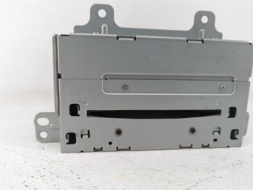 2010 Chevrolet Equinox Radio AM FM Cd Player Receiver Replacement P/N:20907419 20843235 Fits Fits 2011 OEM Used Auto Parts