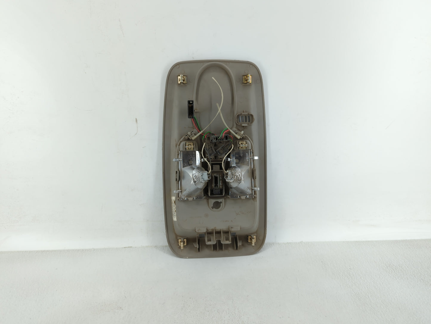 2010-2011 Chevrolet Equinox Overhead Console W/rear Climate Control - Oemusedautoparts1.com