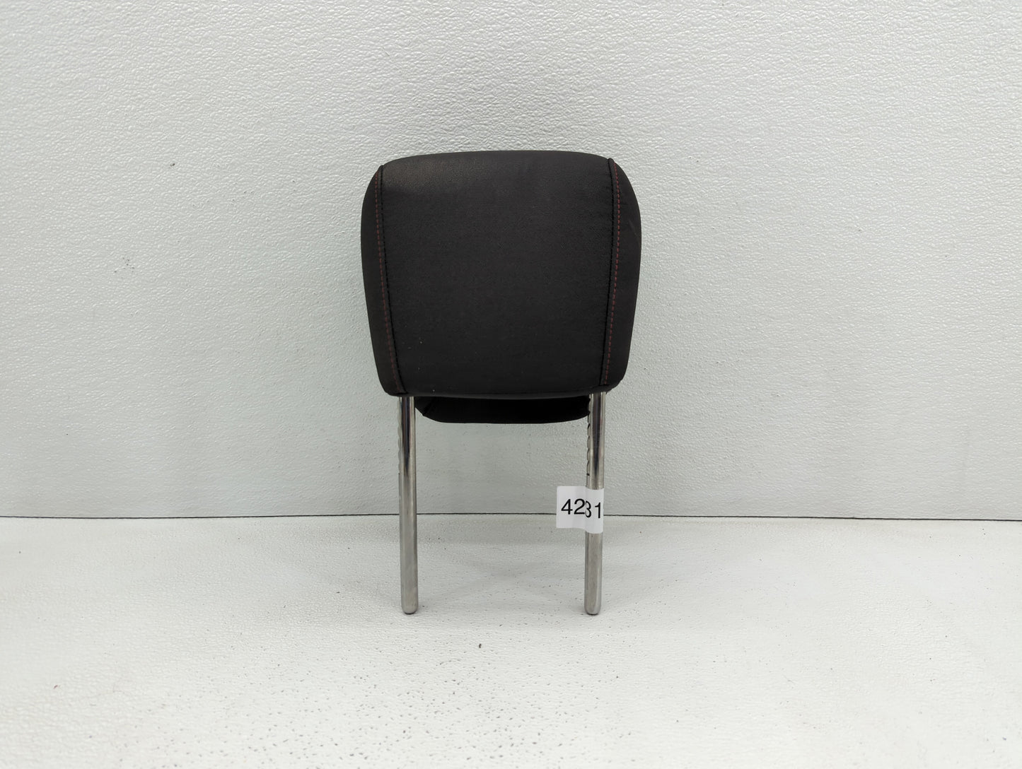 Chevrolet Equinox Headrest Head Rest Front Driver Passenger Seat Black - Oemusedautoparts1.com