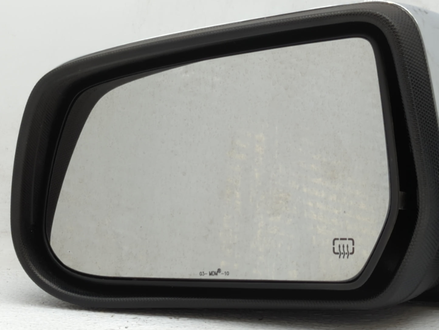 2010-2011 Chevrolet Equinox Driver Side View Mirror - Left Door Mirror OEM Used - Oemusedautoparts1.com