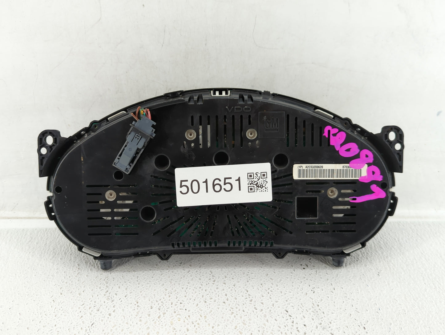 2010 Chevrolet Equinox Instrument Cluster Speedometer Gauges P/N:20838838 20919738, 20903929 Fits OEM Used Auto Parts - Oemu
