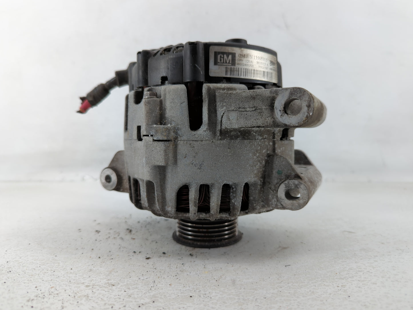 2010-2017 Chevrolet Equinox Alternator Replacement Generator Charging Assembly Engine OEM P/N:13500315 Fits OEM Used Auto Pa