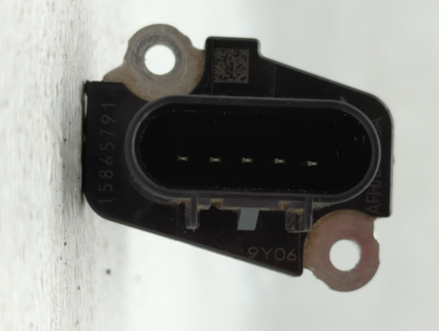 2010-2011 Chevrolet Equinox Mass Air Flow Meter Maf - Oemusedautoparts1.com