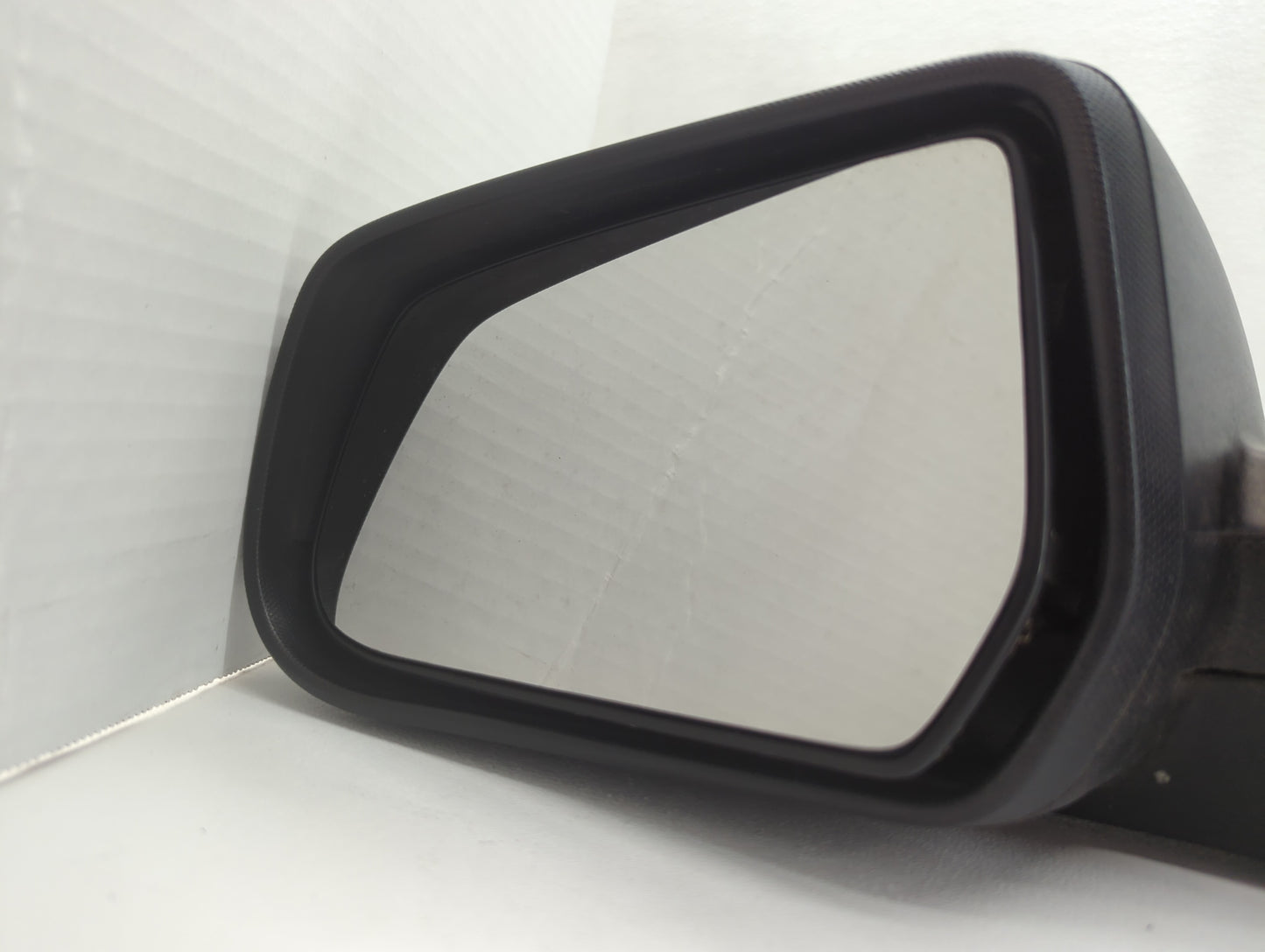 2010-2011 Chevrolet Equinox Driver Left Side View Manual Door Mirror - Oemusedautoparts1.com