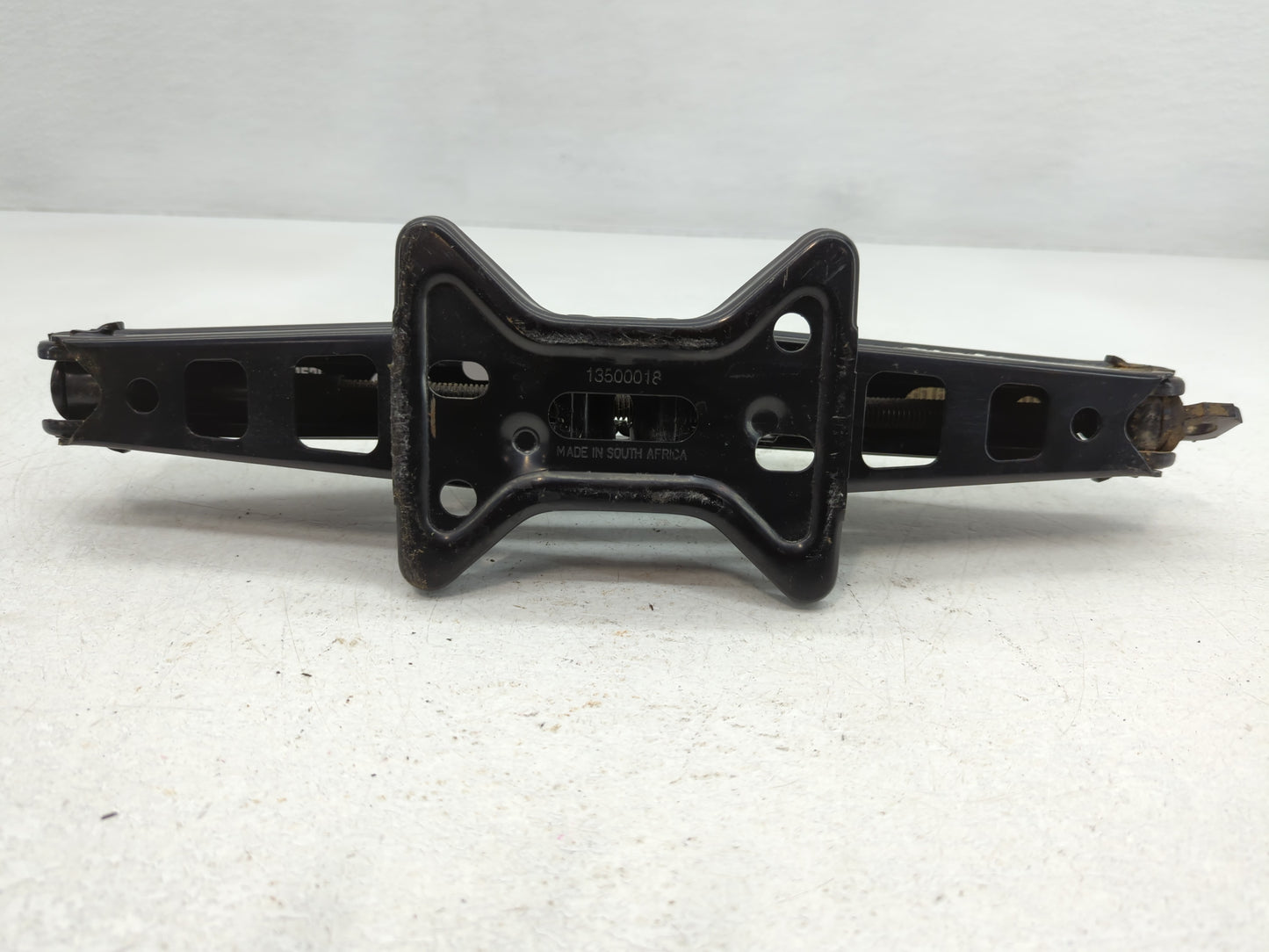 2010 Chevrolet Equinox Spare Scissor Car Jack 735313 - Oemusedautoparts1.com