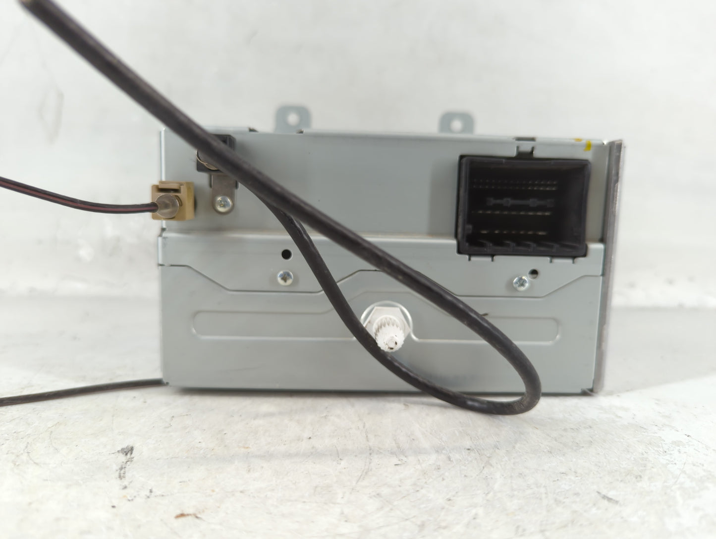 2010 Chevrolet Equinox Radio AM FM Cd Player Receiver Replacement P/N:20907419 Fits OEM Used Auto Parts - Oemusedautoparts1.