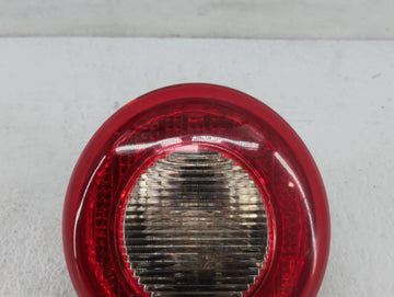 2006-2011 Chevrolet Hhr Tail Light Assembly Driver Left OEM P/N:2586381 Fits Fits 2006 2007 2008 2009 2010 2011 OEM Used Auto Parts