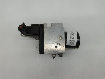 2008-2010 Chevrolet Impala ABS Pump Control Module Replacement P/N:25864095 25863696, 25894182, 25894179 Fits Fits 2008 2009 2010 OEM Used Auto Parts