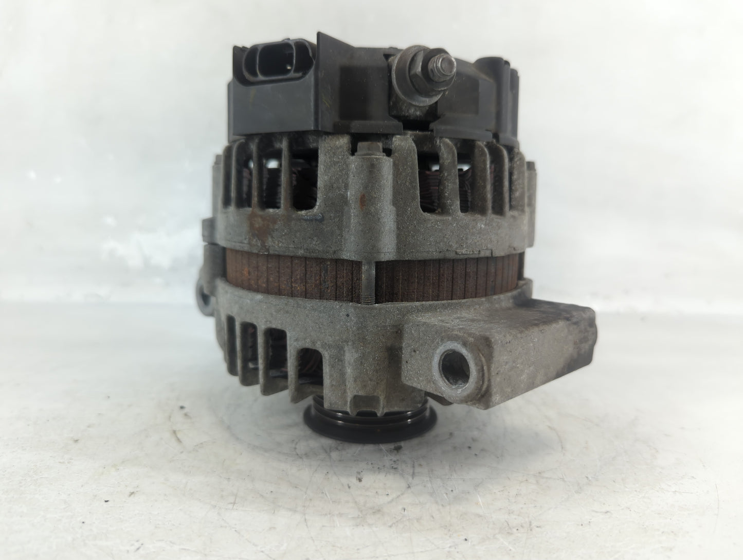 2008-2012 Chevrolet Malibu Alternator Replacement Generator Charging Assembly Engine OEM P/N:2650532 B 15828450 Fits OEM Use