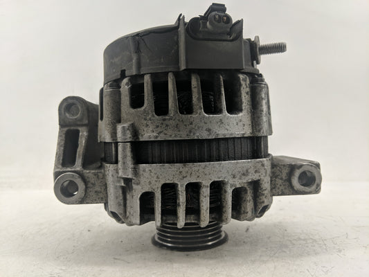 2008-2012 Chevrolet Malibu Alternator Replacement Generator Charging Assembly Engine OEM P/N:291013144632 15828450 Fits OEM Used Auto Parts
