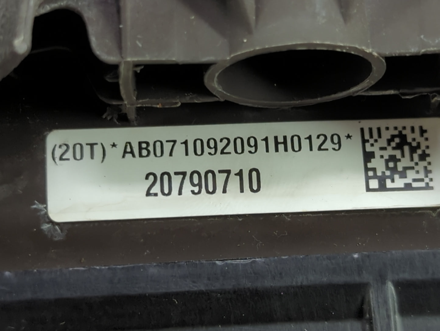 2008-2012 Chevrolet Malibu Air Bag Driver Left Steering Wheel Mounted 1466052 - Oemusedautoparts1.com