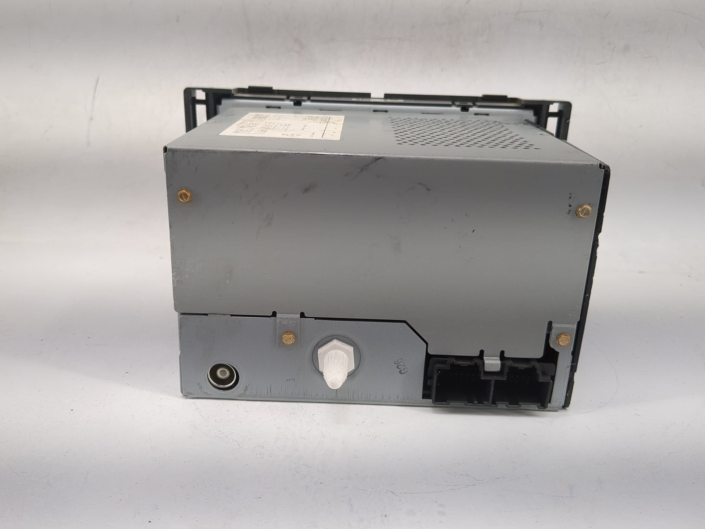 2009-2012 Chevrolet Malibu Radio AM FM Cd Player Receiver Replacement Fits Fits 2009 2010 2011 2012 OEM Used Auto Parts - Oe