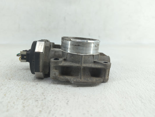 2008-2012 Chevrolet Malibu Throttle Body P/N:9B4G-9F991-A 668AA, 186AA Fits Fits 2007 2008 2009 2010 2011 2012 OEM Used Auto Parts