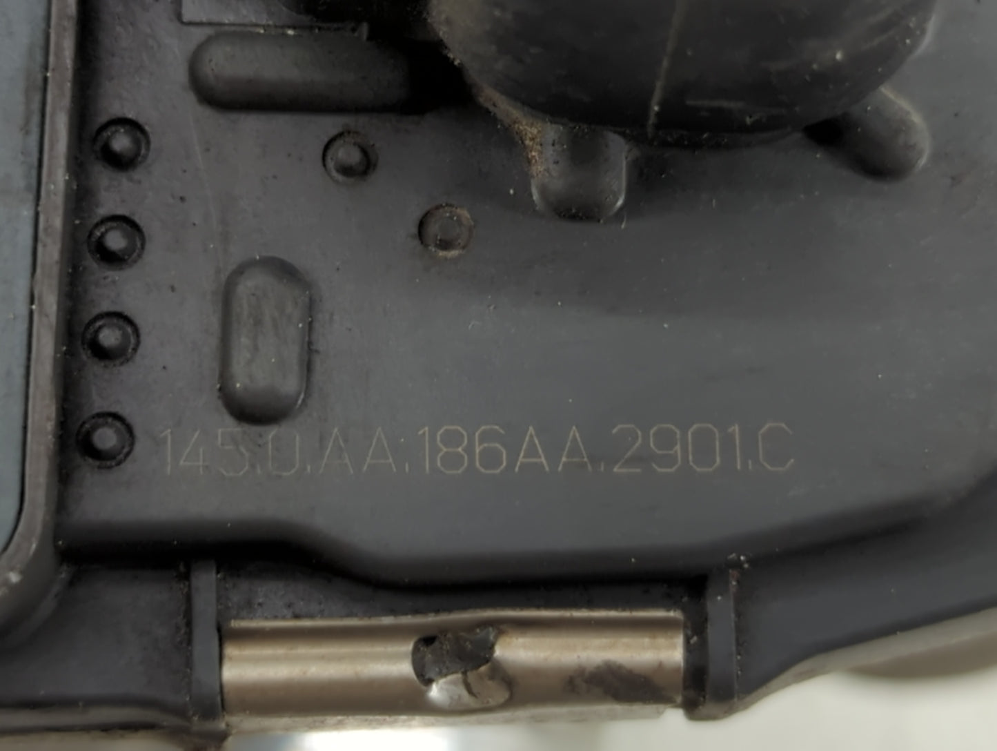 2008-2012 Chevrolet Malibu Throttle Body P/N:871AA 668AA, 186AA Fits Fits 2007 2008 2009 2010 2011 2012 OEM Used Auto Parts