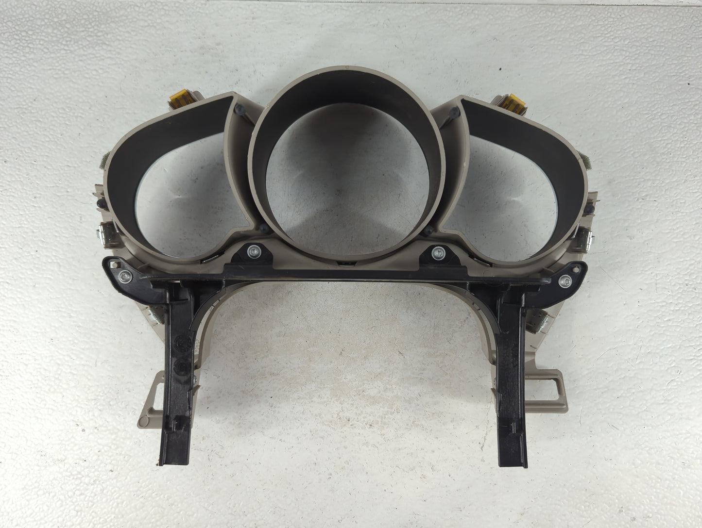 2010 Chevrolet Malibu Radio Climate Panel Bezel - Oemusedautoparts1.com