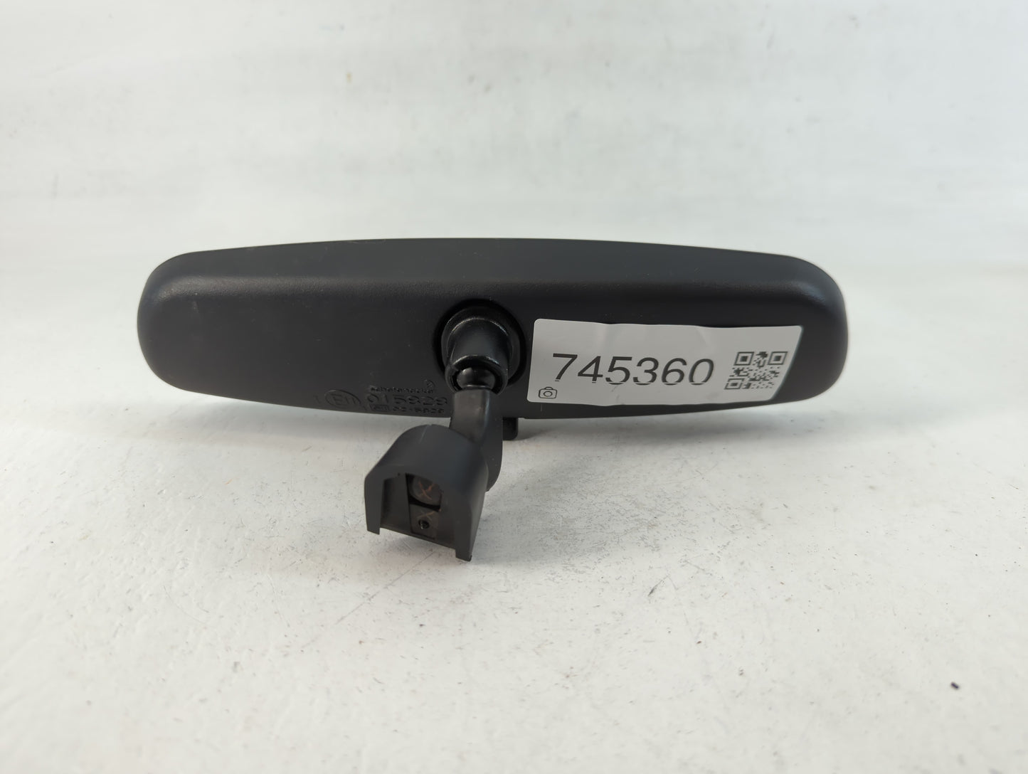 1997-2012 Chevrolet Malibu Interior Rear View Mirror Replacement OEM P/N:E11015828 Fits OEM Used Auto Parts - Oemusedautopar