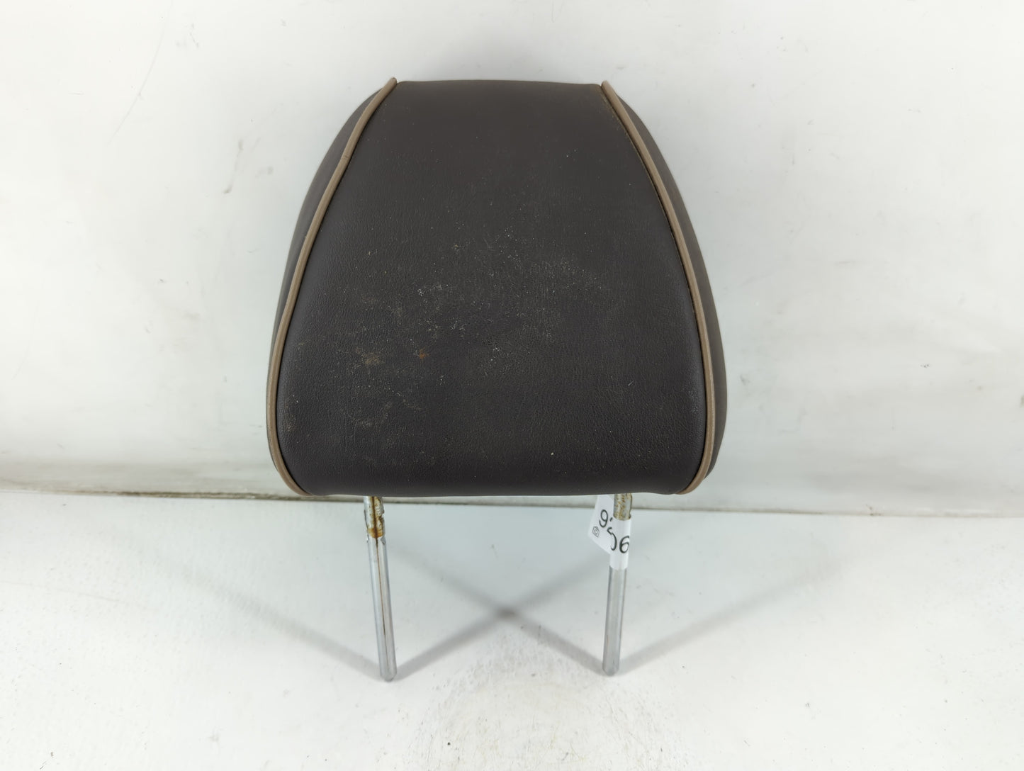 2010 Chevrolet Malibu Headrest Head Rest Rear Seat Fits OEM Used Auto Parts - Oemusedautoparts1.com