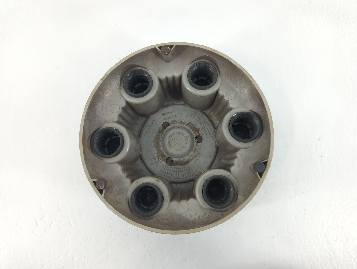 2010 Chevrolet Silverado Rim Wheel Center Cap 742964 - Oemusedautoparts1.com