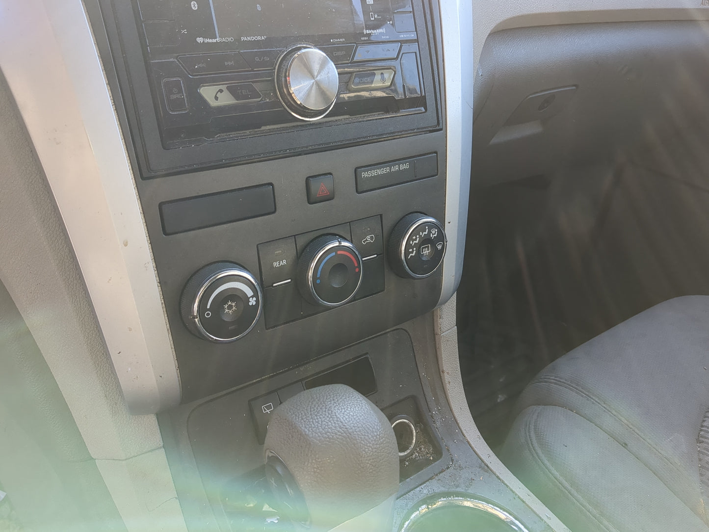 2010 Chevrolet Traverse Climate Control Module Temperature AC/Heater Replacement Fits OEM Used Auto Parts - Oemusedautoparts