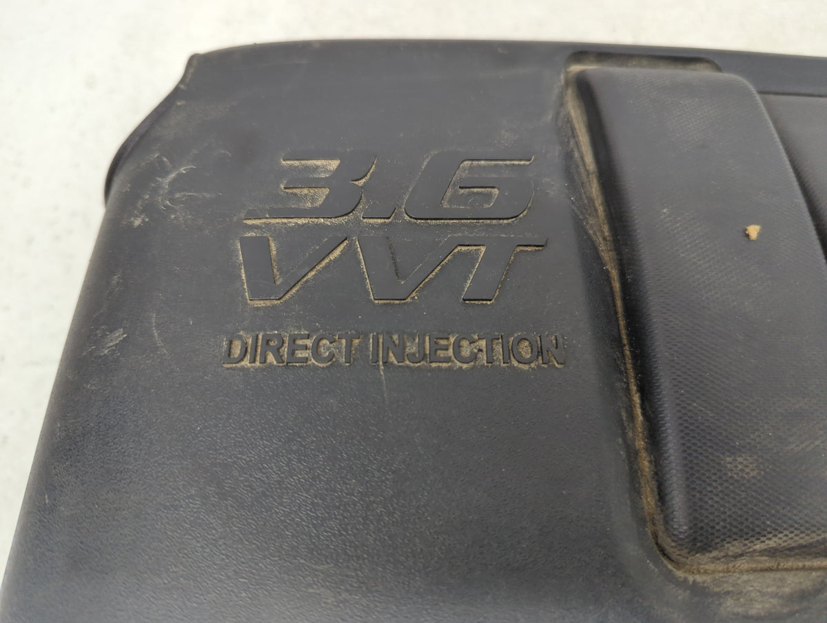 2010 Chevrolet Traverse Engine Cover 1394369 - Oemusedautoparts1.com