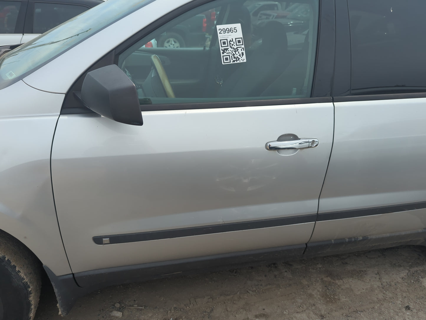 Chevrolet Traverse Driver Front Door Oem - Oemusedautoparts1.com