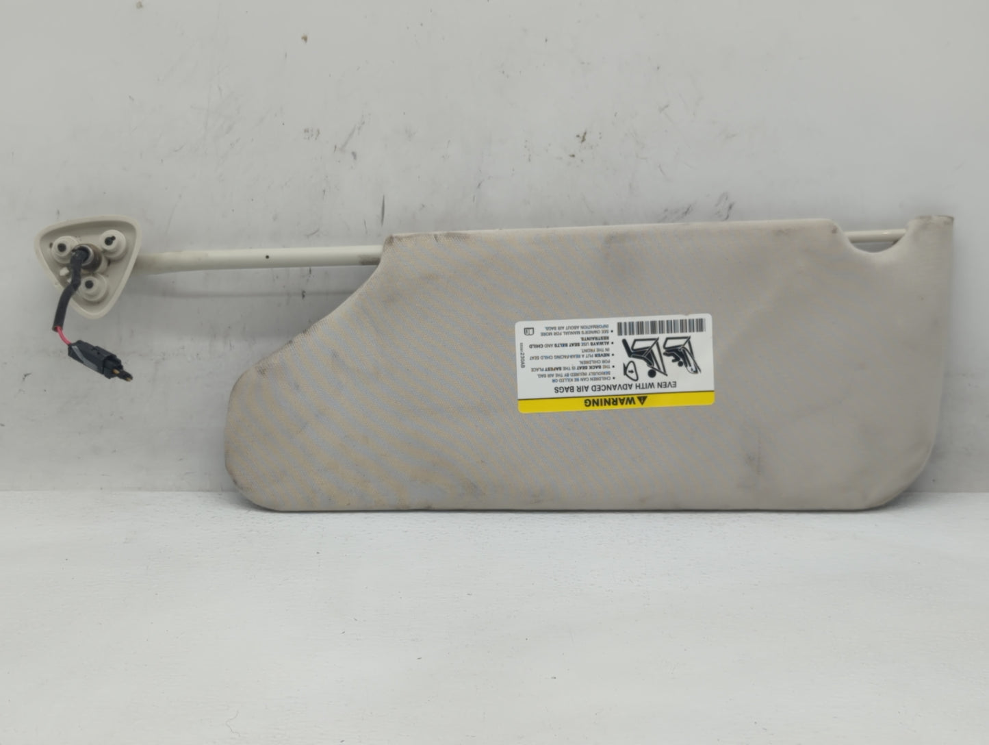 2008-2010 Chrysler 300 Sun Visor Shade Replacement Passenger Right Mirror Fits Fits 2008 2009 2010 OEM Used Auto Parts - Oem