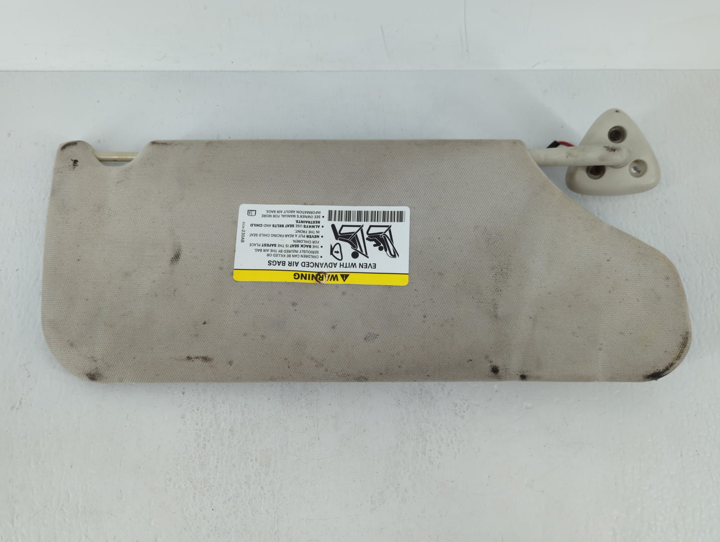 2008-2010 Chrysler 300 Sun Visor Shade Replacement Passenger Right Mirror Fits Fits 2008 2009 2010 OEM Used Auto Parts - Oem