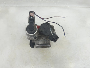 2004-2010 Chrysler Pt Cruiser Throttle Body P/N:04891440AB Fits Fits 2004 2005 2006 2007 2008 2009 2010 OEM Used Auto Parts