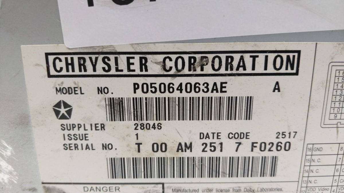 2008-2012 Chrysler Town & Country Information Radio Display Screen - Oemusedautoparts1.com