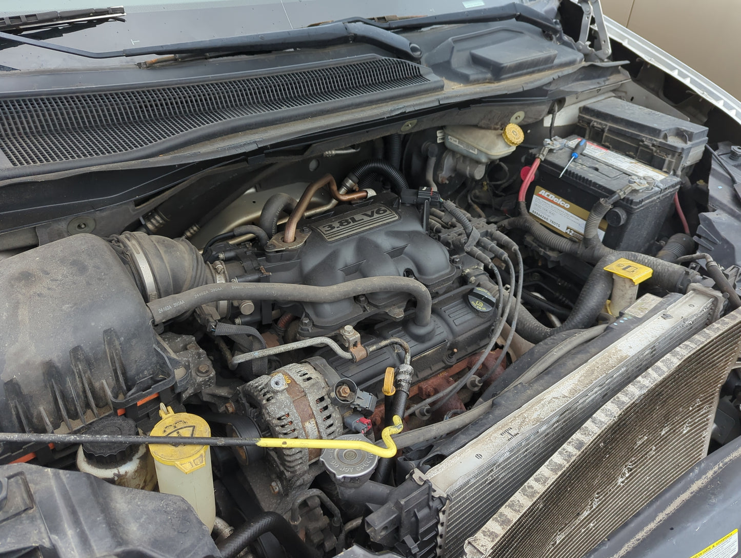 2008-2010 Chrysler Town & Country 3.8L Engine Motor Complete Assembly 180K Miles Tested-Runs Good OEM Used Auto Parts - Oemu