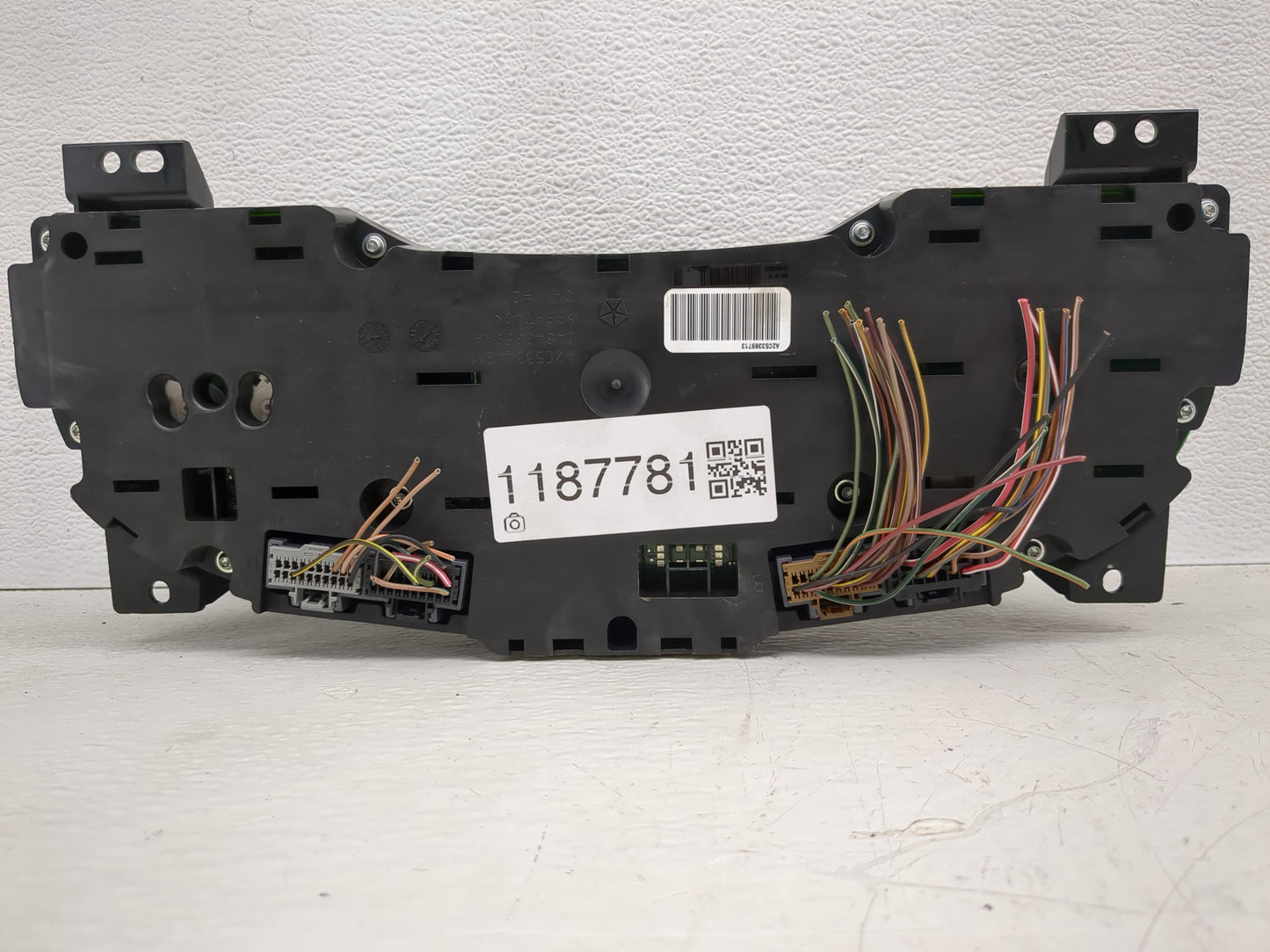 2010 Dodge Avenger Instrument Cluster Speedometer Gauges P/N:P05172731AD Fits OEM Used Auto Parts - Oemusedautoparts1.com