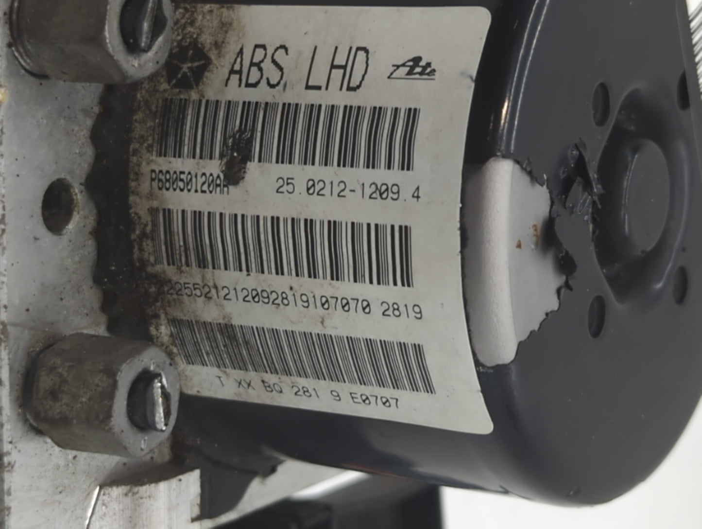 2010 Dodge Avenger ABS Pump Control Module Replacement P/N:P68050120AA Fits OEM Used Auto Parts - Oemusedautoparts1.com