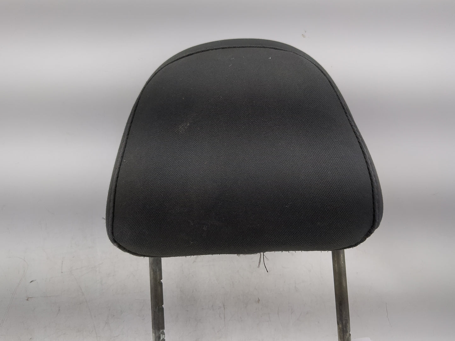 2009-2010 Dodge Charger Headrest Head Rest Rear Seat Fits Fits 2009 2010 OEM Used Auto Parts - Oemusedautoparts1.com