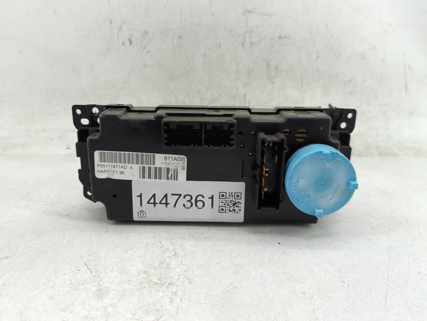2008-2010 Dodge Charger Climate Control Module Temperature AC/Heater Replacement P/N:P55111871AD Fits Fits 2008 2009 2010 OE