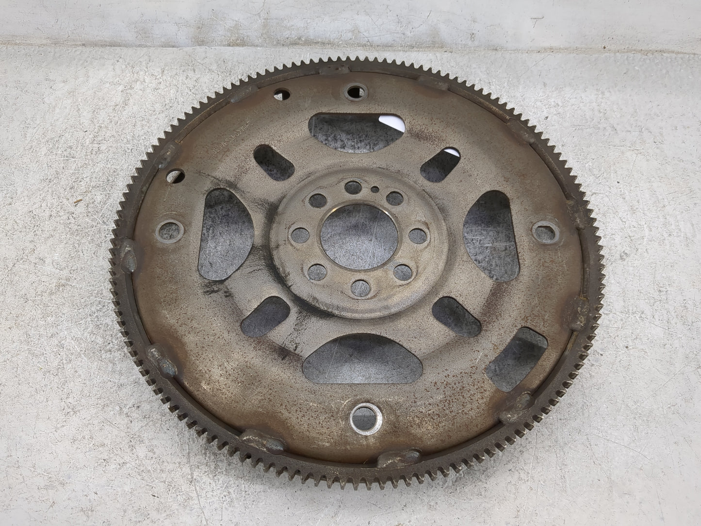 2010 Dodge Charger Transmission Flywheel Flexplate Fits OEM Used Auto Parts - Oemusedautoparts1.com