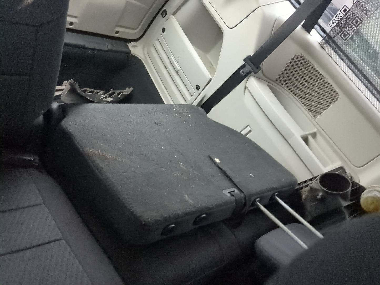 2010 Dodge Grand Caravan Rear Seat Oem - Oemusedautoparts1.com