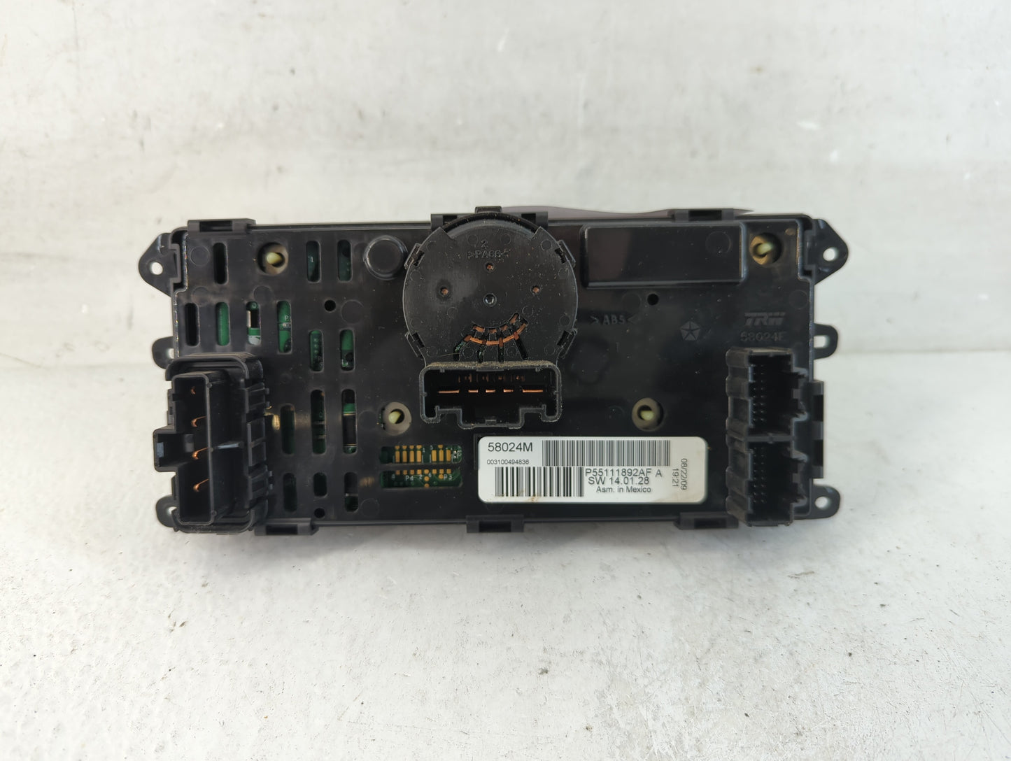 2010 Dodge Journey Climate Control Module Temperature AC/Heater Replacement P/N:P55111892AF Fits OEM Used Auto Parts - Oemus