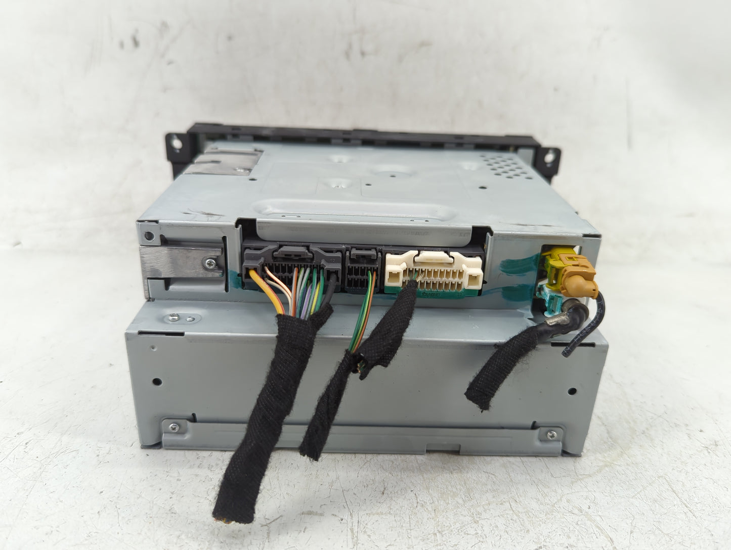 2010 Dodge Journey Radio AM FM Cd Player Receiver Replacement P/N:05064948AC Fits Fits 2009 2011 2012 2013 2014 OEM Used Aut