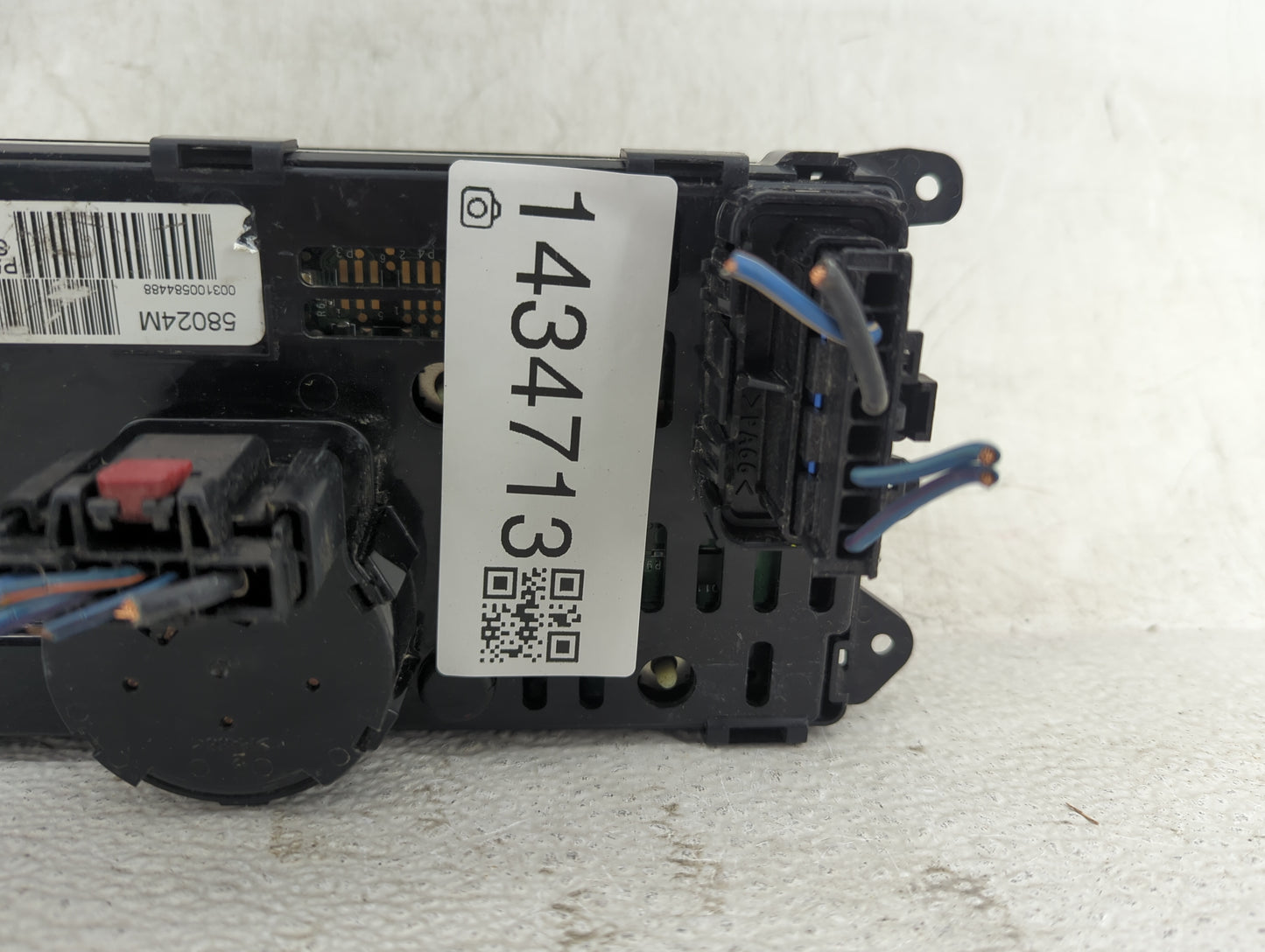 2010 Dodge Journey Climate Control Module Temperature AC/Heater Replacement P/N:P55111892AF 58024M Fits OEM Used Auto Parts