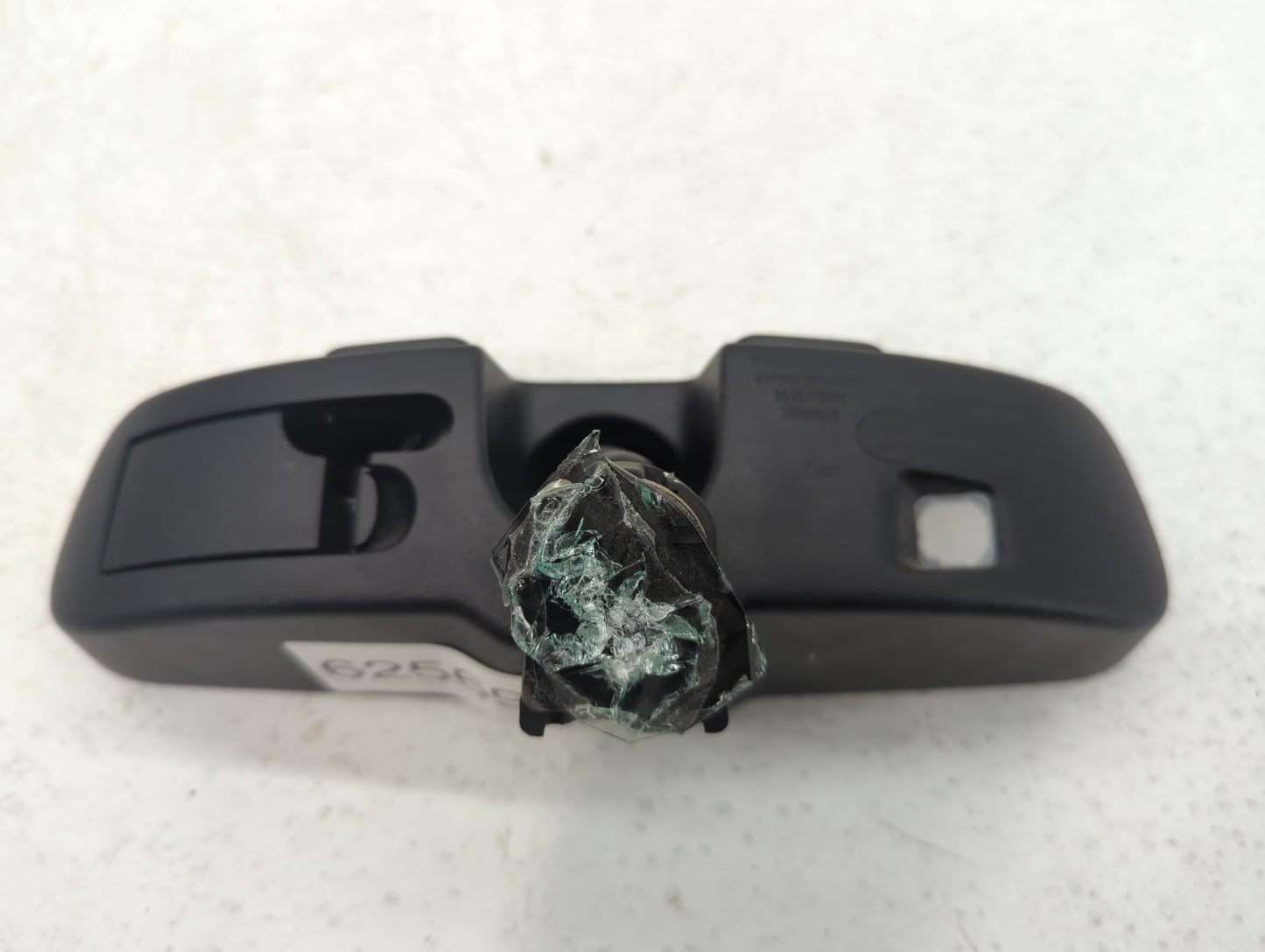2010 Dodge Journey Interior Rear View Mirror Replacement OEM P/N:IE11026130 Fits OEM Used Auto Parts - Oemusedautoparts1.com