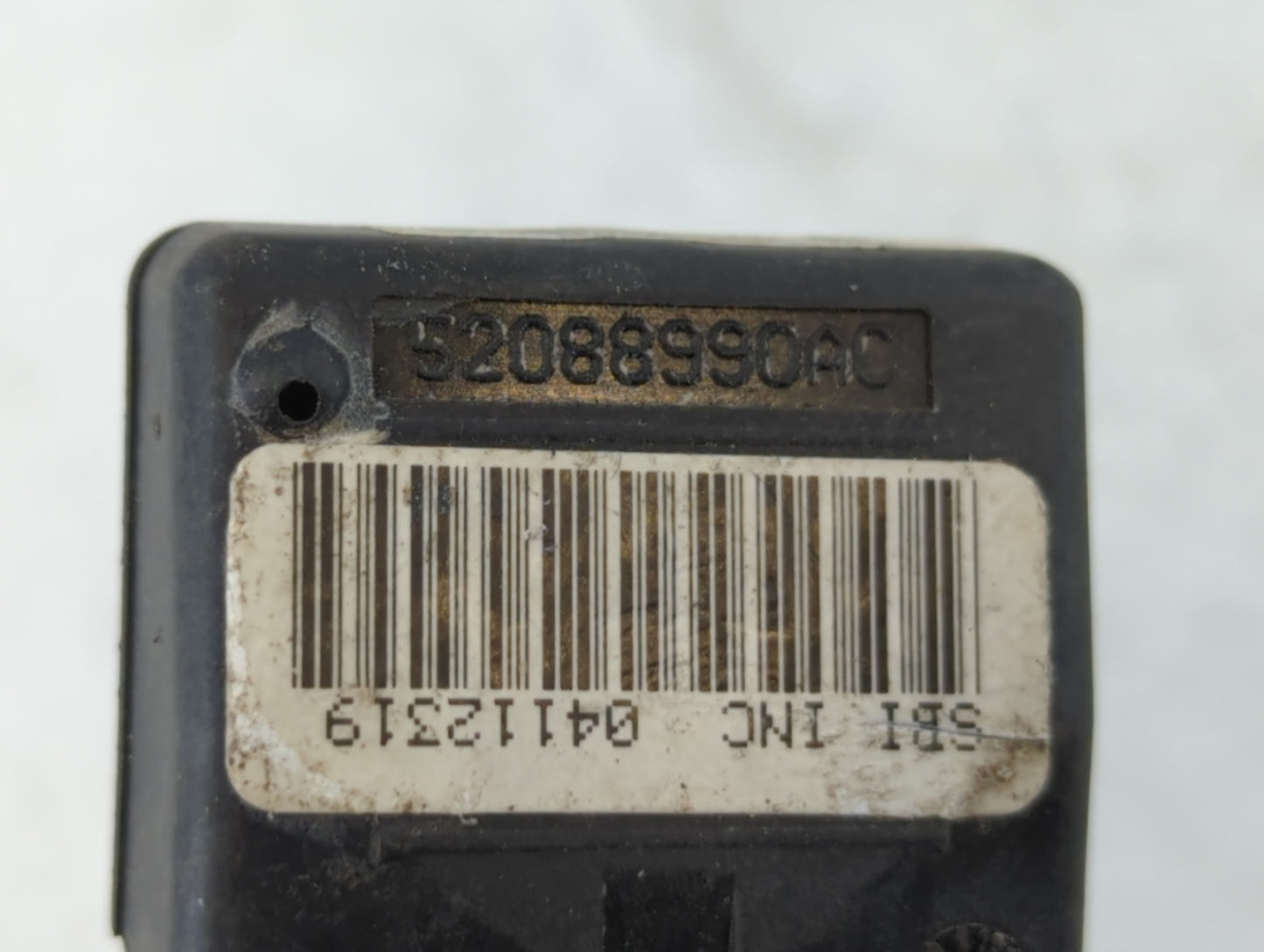 2010 Dodge Viper Tire Pressure Monitoring System Sensor Tpms - Oemusedautoparts1.com