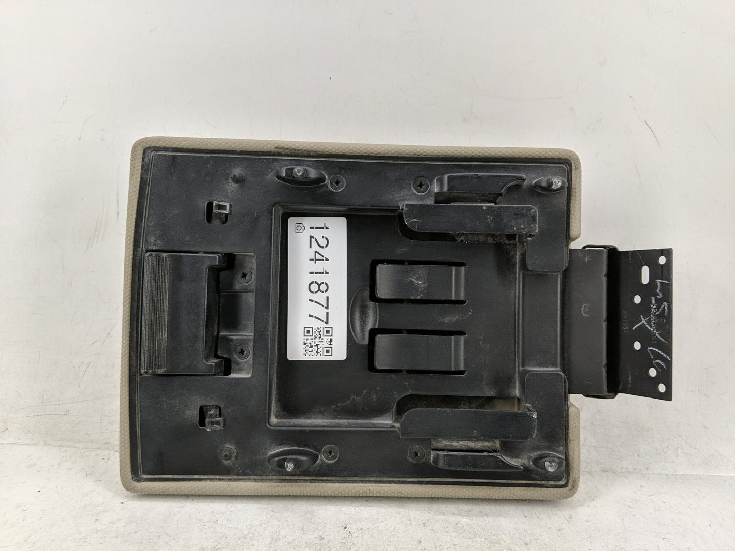 2010 Ford Escape Center Console Armrest Cover Lid P/N:KF3036A001 Fits OEM Used Auto Parts - Oemusedautoparts1.com