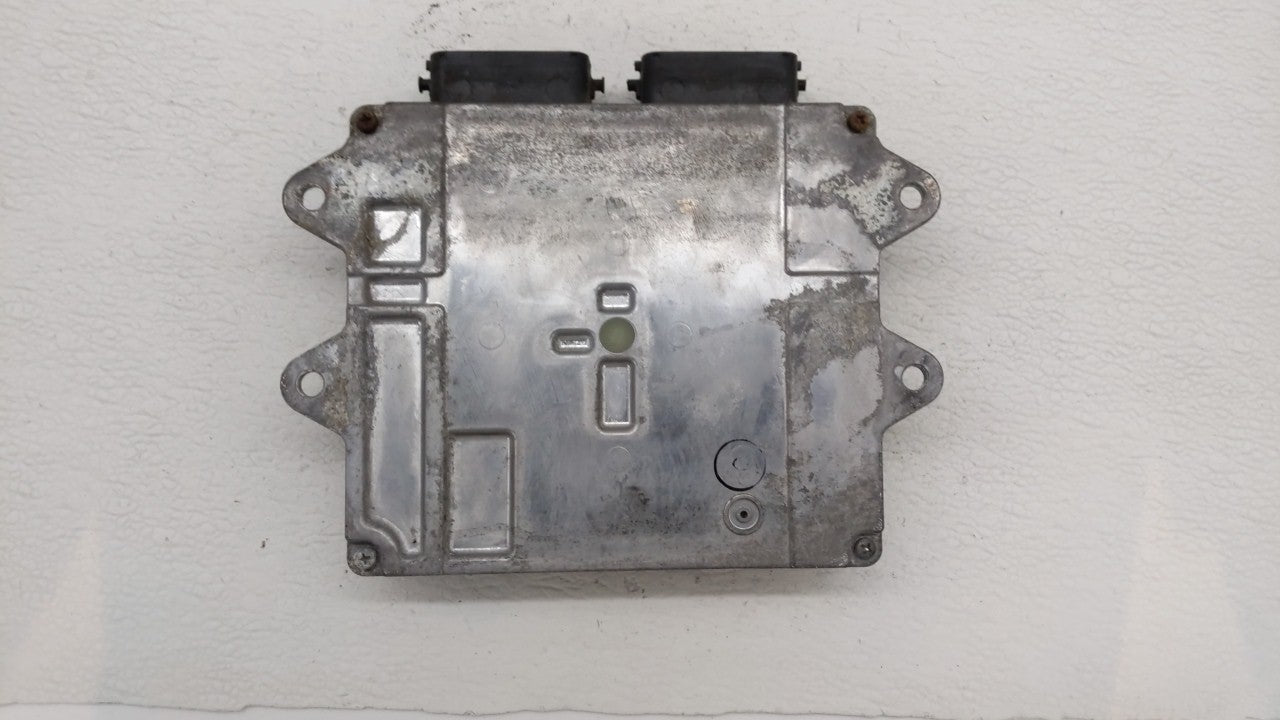 2010 Ford Escape PCM Engine Control Computer ECU ECM PCU OEM P/N:AL8A-12A650-AEA 9L8A-12B684-KA Fits OEM Used Auto Parts - O