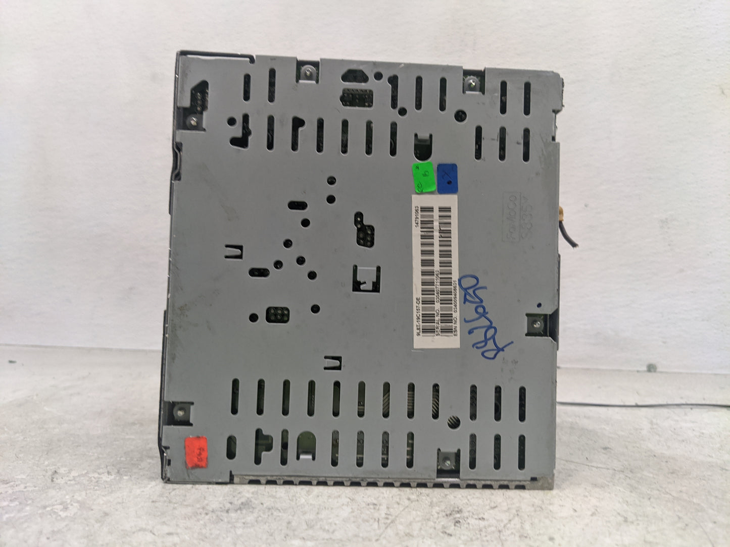 2010 Ford Escape Radio AM FM Cd Player Receiver Replacement P/N:9L8T-19C157-DE Fits OEM Used Auto Parts - Oemusedautoparts1.