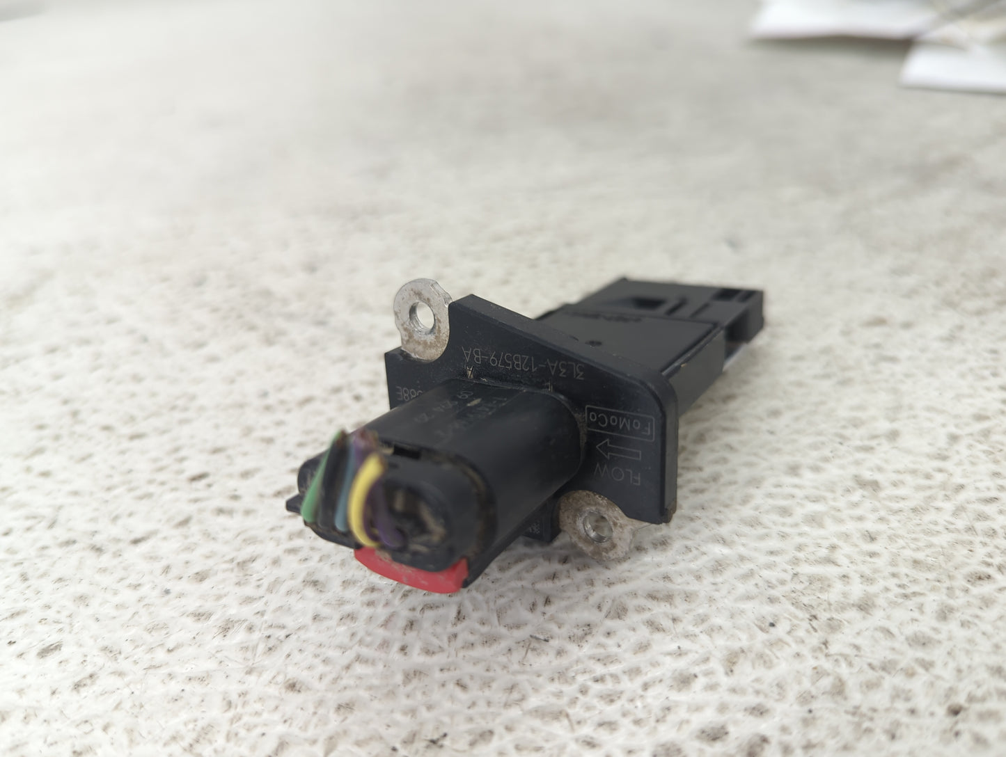 2005-2012 Ford Escape Mass Air Flow Meter Maf 1487572 - Oemusedautoparts1.com